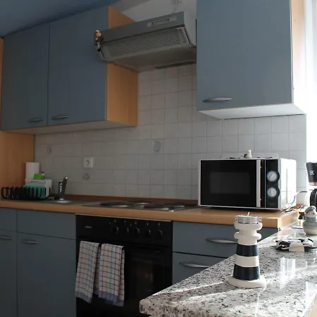 Spacious Near Sea In