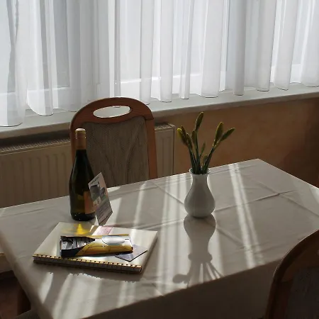 Spacious Near Sea In Grundshagen